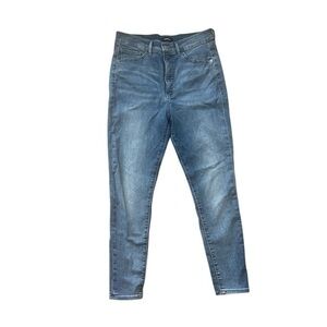 Express Women’s skinny high rise hyper stretch jeans. Size‎ 8R